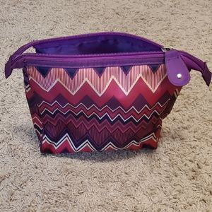 Chevron Pattern Makeup Bag 💄